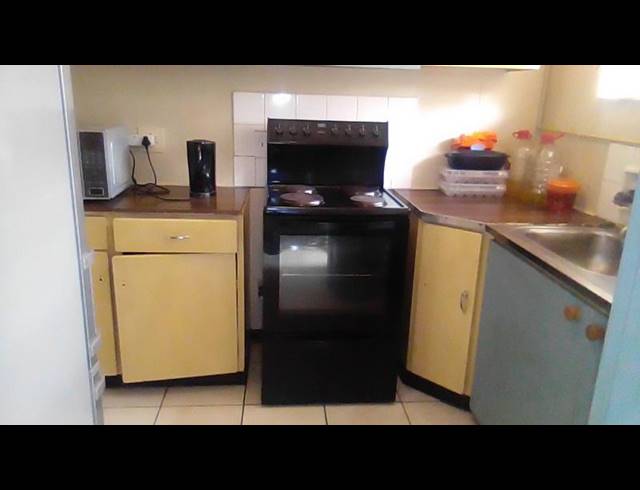 3 BEDROOM APARTMENT FOR SALE IN SUNNYSIDE
